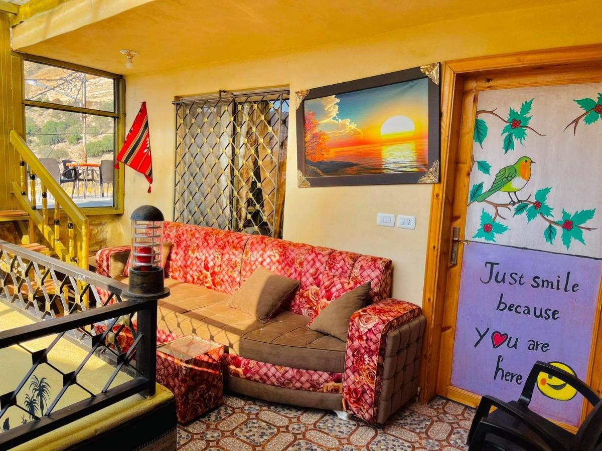 Gate Hotel Dana